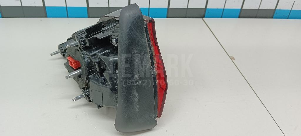 Фонарь задний внутренний правый для  Citroen C3 Picasso 2008-2017