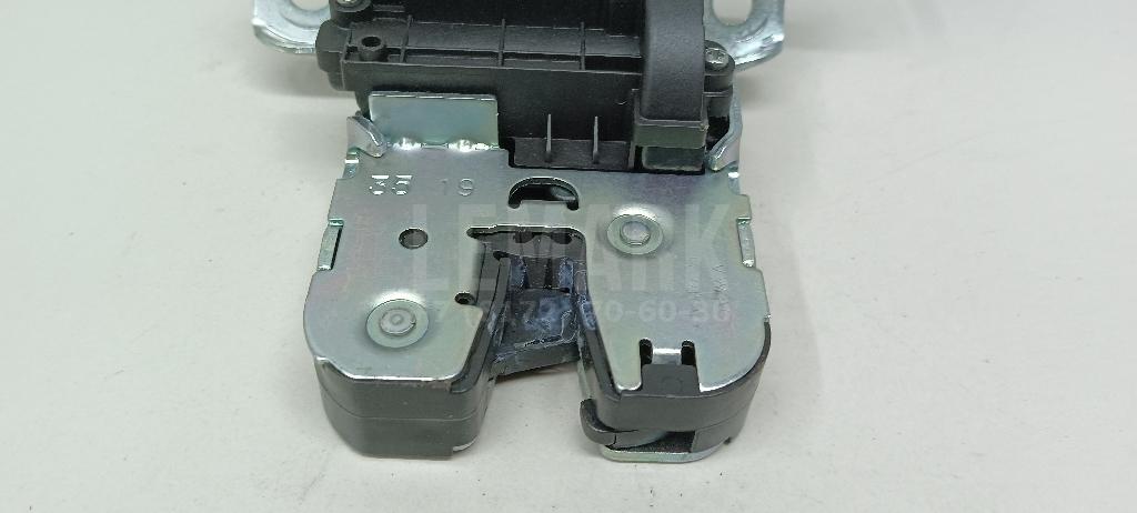 Замок багажника для  Astra HD 8 2005-2011