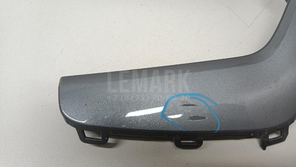 Молдинг переднего бампера правый для  BMW X5 E53 2000-2007