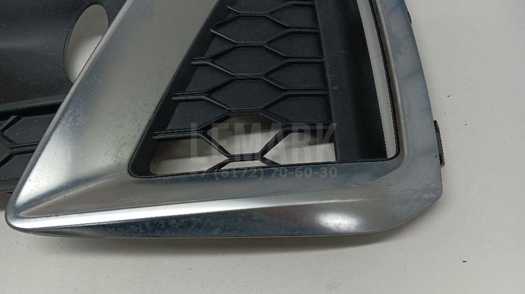 Решетка в бампер правая для  Audi A8 [4E] 2002-2010
