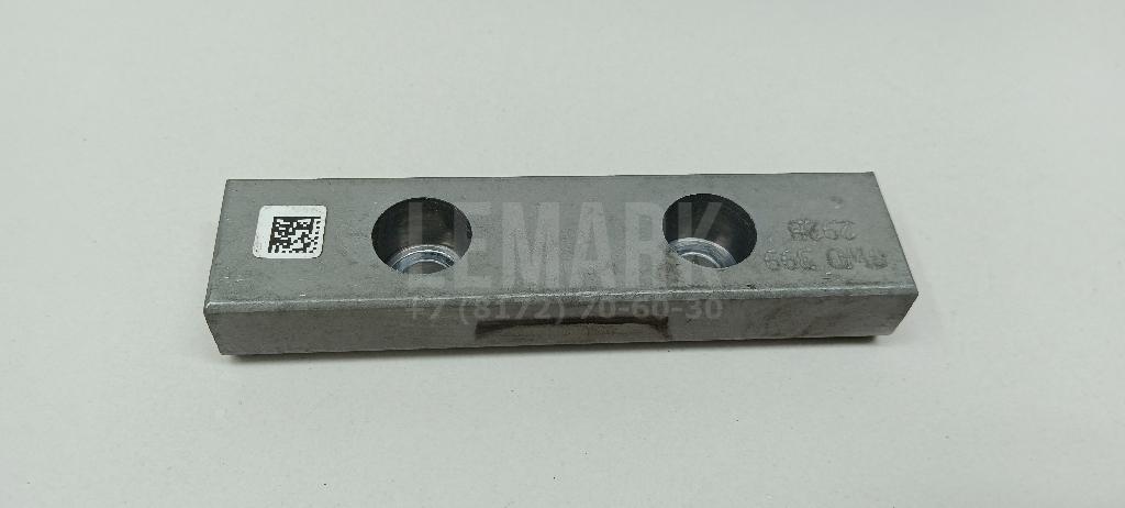 Кронштейн опоры КПП для  BMW 7-serie E65/E66 2001-2008