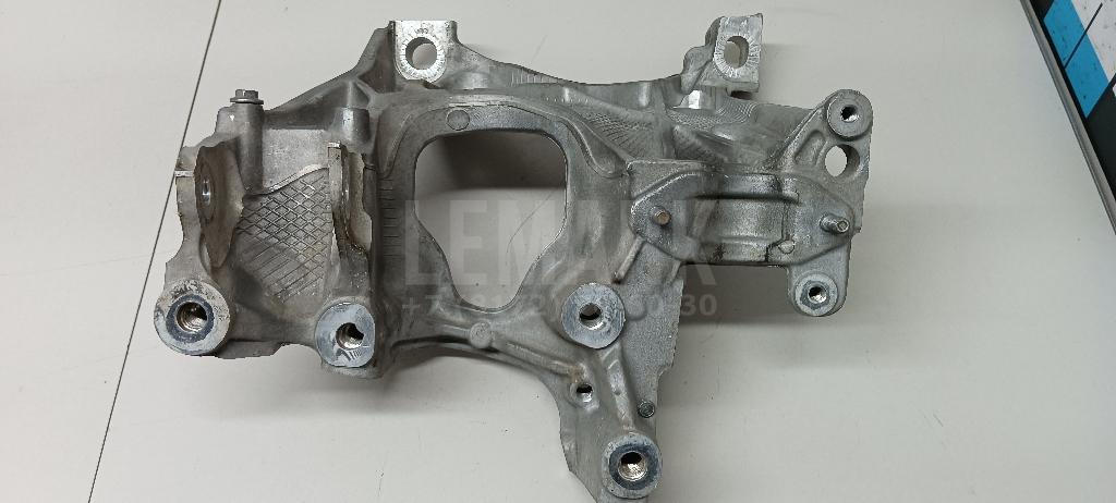 Кронштейн передней балки для  Audi 80/90 [B4] 1991-1995