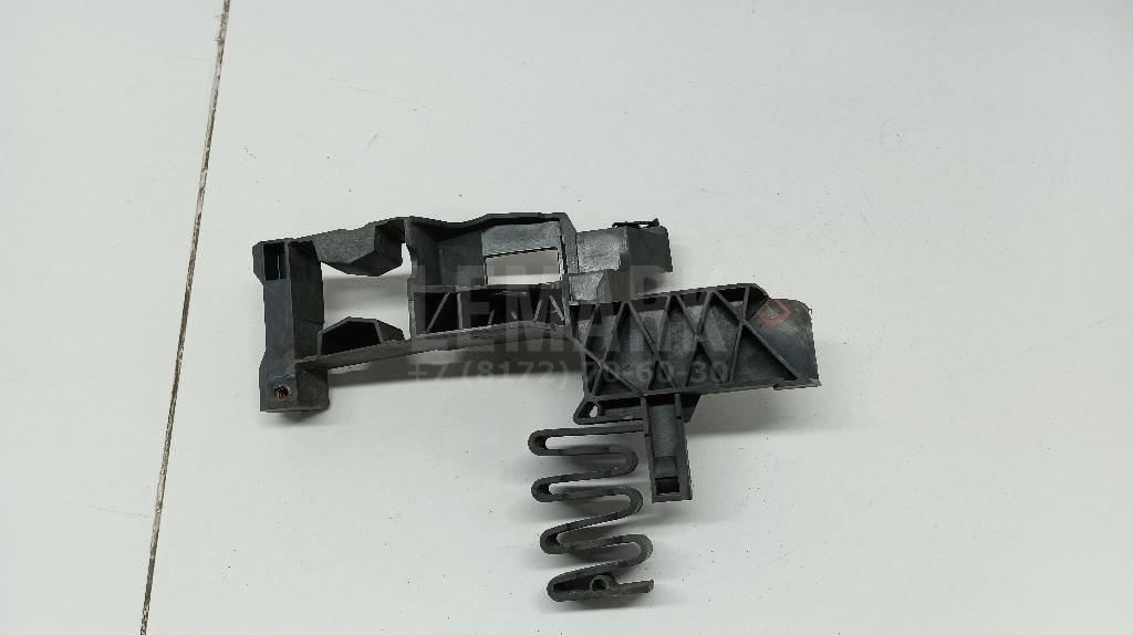 Кронштейн передней панели для  BMW X1 U11 2022
