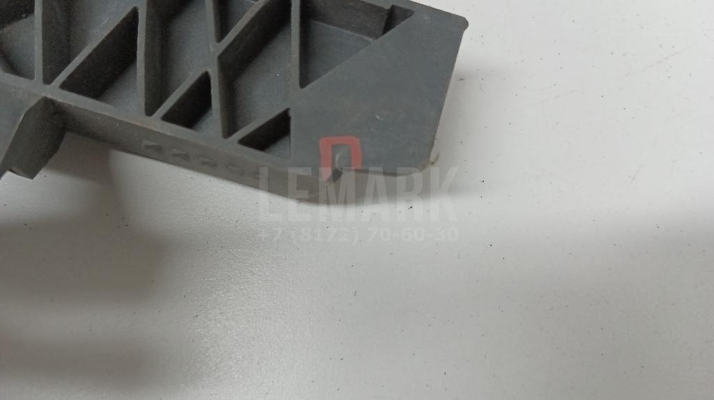 Кронштейн передней панели для  BMW X1 U11 2022