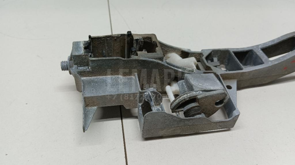 Кронштейн ручки для  BMW 3-serie E92/E93 2006-2012