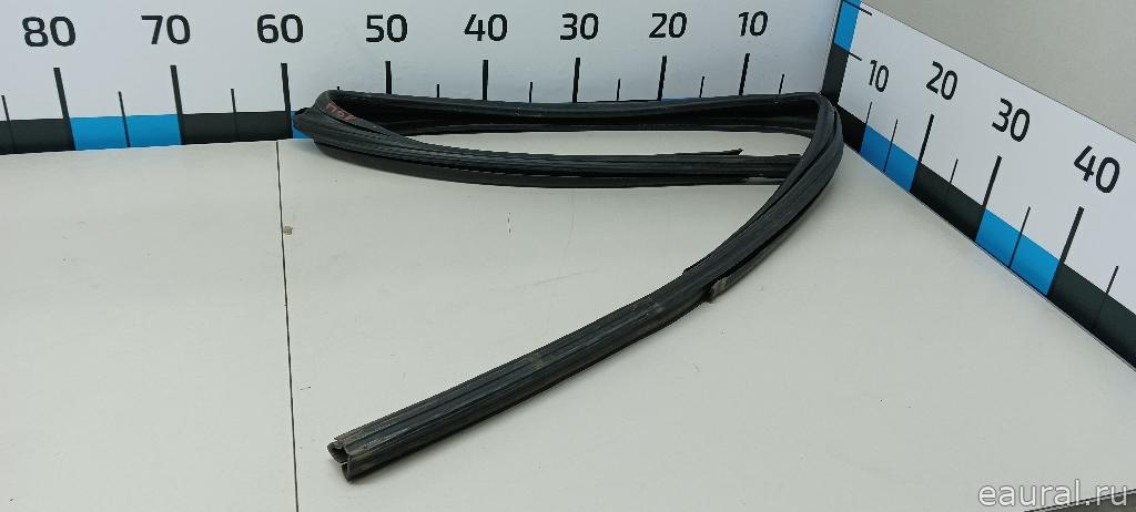 Уплотнитель стекла двери