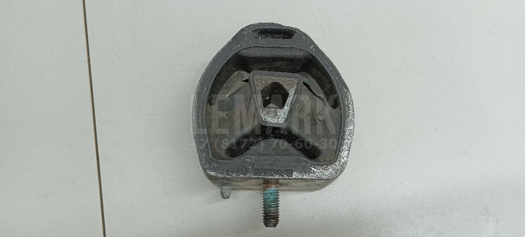 Опора КПП левая для  BMW 1-serie F20/F21 2011-2019