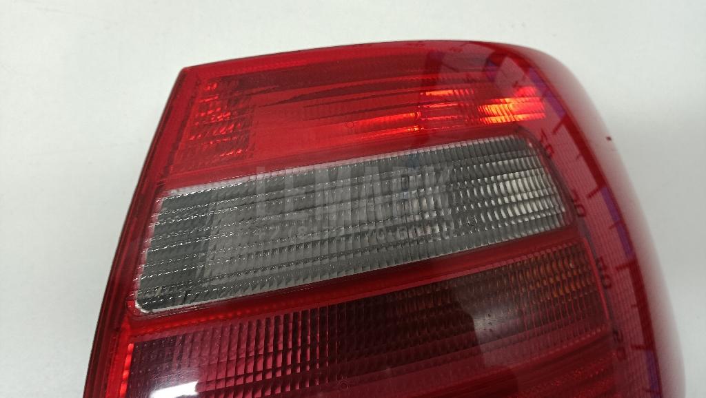 Фонарь задний правый для  Audi R8 2007-2015