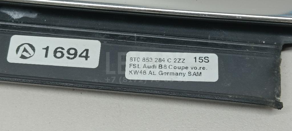 Накладка стекла переднего правого для  Audi A5/S5 (F5) 2017