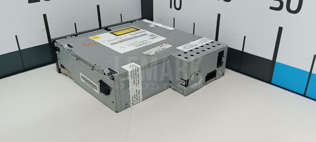 Чейнджер компакт дисков для  BMW X5 E70 2007-2013