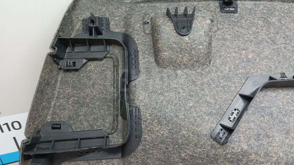 Обшивка крышки багажника для  BMW 7-serie F01/F02 2008-2015
