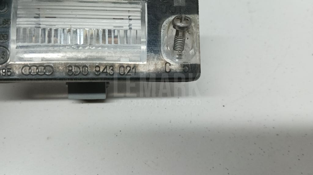 Фонарь подсветки номера для  BMW 1-serie E82/E88 2007-2013