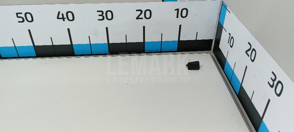 Форсунка омывателя лобового стекла