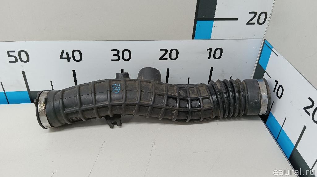 Патрубок воздушного фильтра