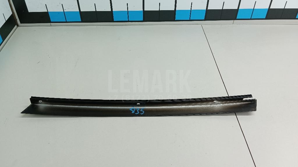 Накладка двери задней правой для  BMW 5-serie G30/G31/F90 2017-2023