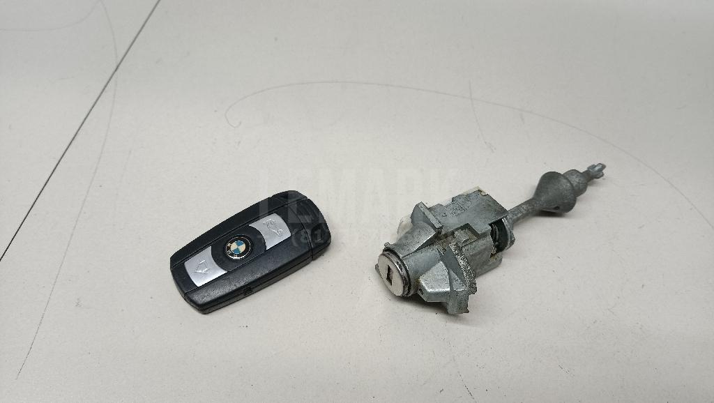 Вставка замка двери лев. для  BMW X5 E53 2000-2007