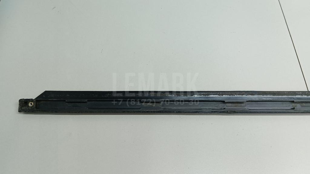 Молдинг задней левой двери для  Audi Allroad quattro 2000-2005