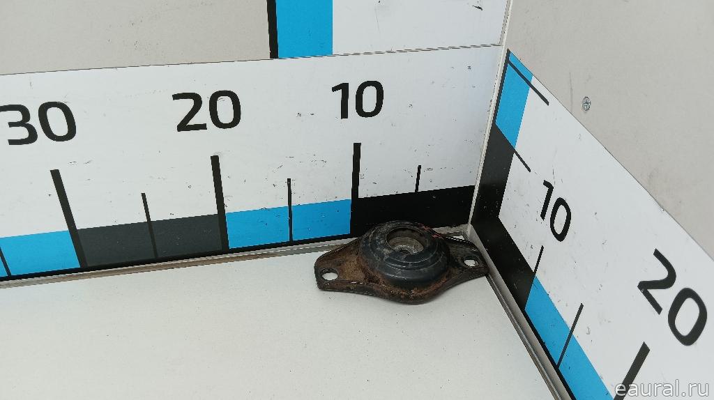Опора заднего амортизатора