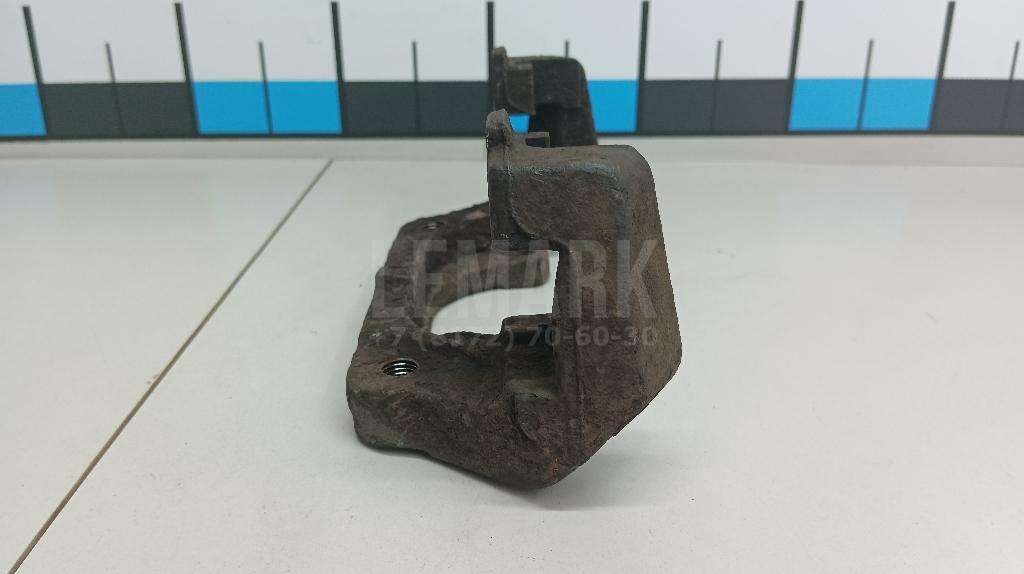 Скоба суппорта переднего для  BMW 1-serie E82/E88 2007-2013