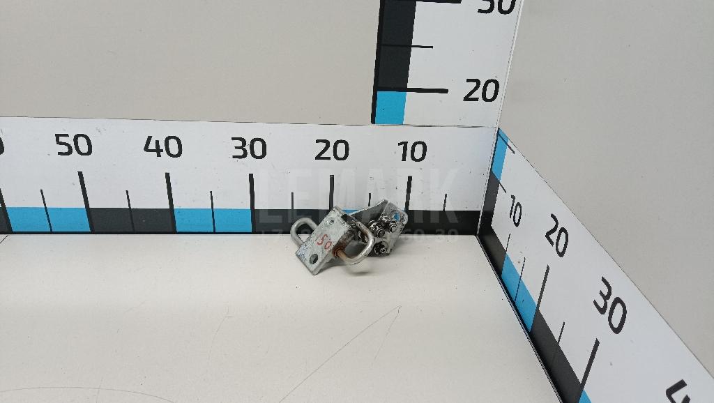 Петля двери задней правой нижняя 3C8833412A VAG