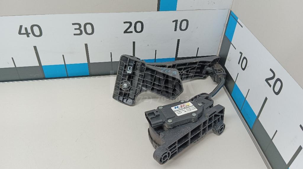 Педаль газа 327002S910 Hyundai-Kia