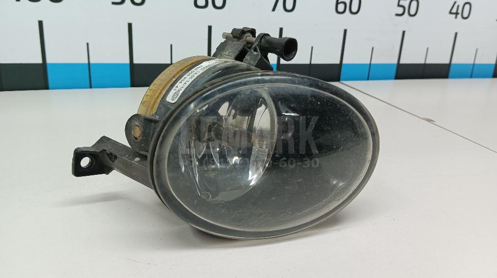 Фара противотуманная левая 7P6941699E VAG