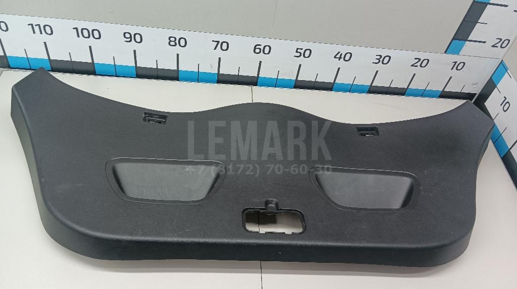 Обшивка двери багажника 817501H310EQ Hyundai-Kia