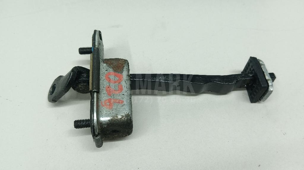 Ограничитель двери 794902Y000 Hyundai-Kia