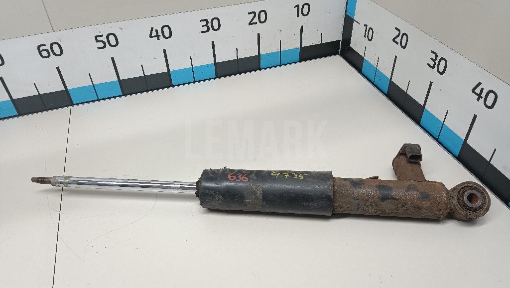Амортизатор задний правый 3C0513046D VAG
