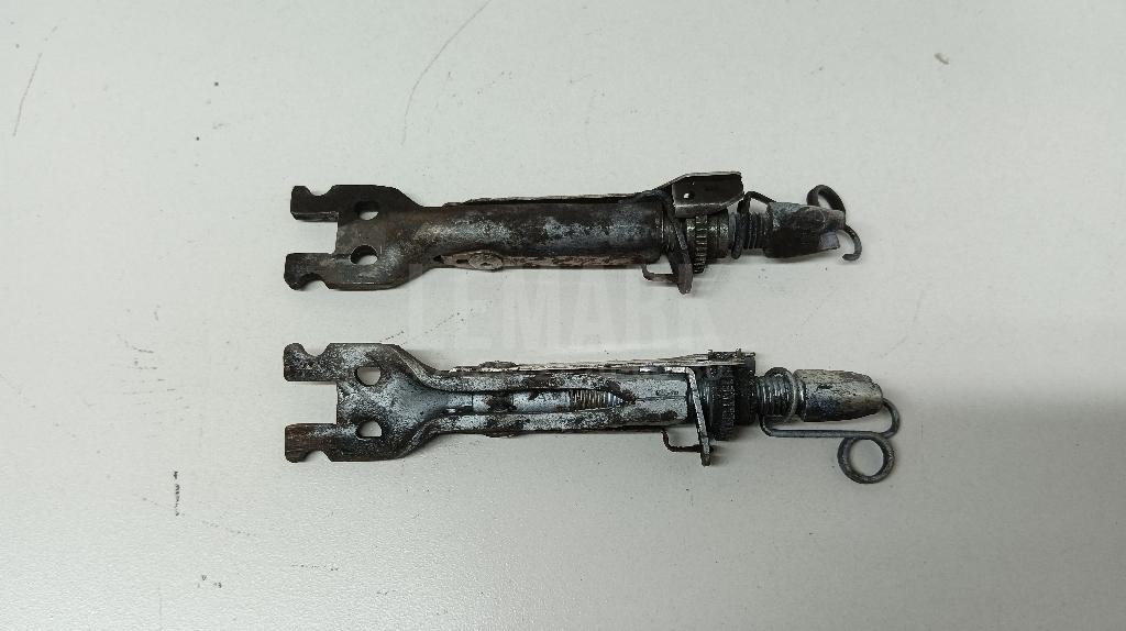 Планки разводки задних колодок к-кт 442089777R Renault