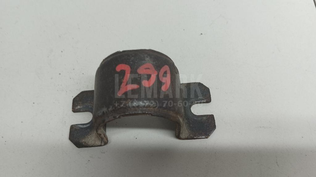 Кронштейн крепления переднего стабилизатора 350389 GM