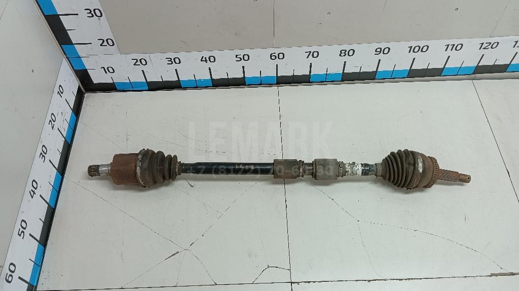 Полуось передняя правая 495001H310 Hyundai-Kia