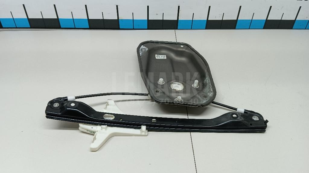 Стеклоподъемник электр. задний левый 1K4839461A VAG