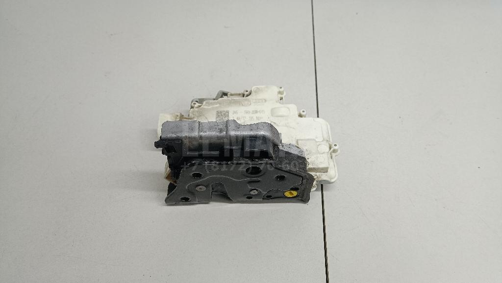 Замок двери задней левой 8K0839015 VAG