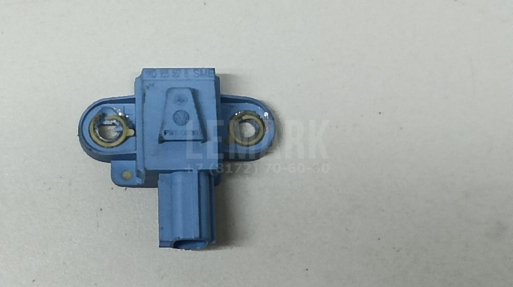 Датчик AIR BAG 1K0955557B VAG