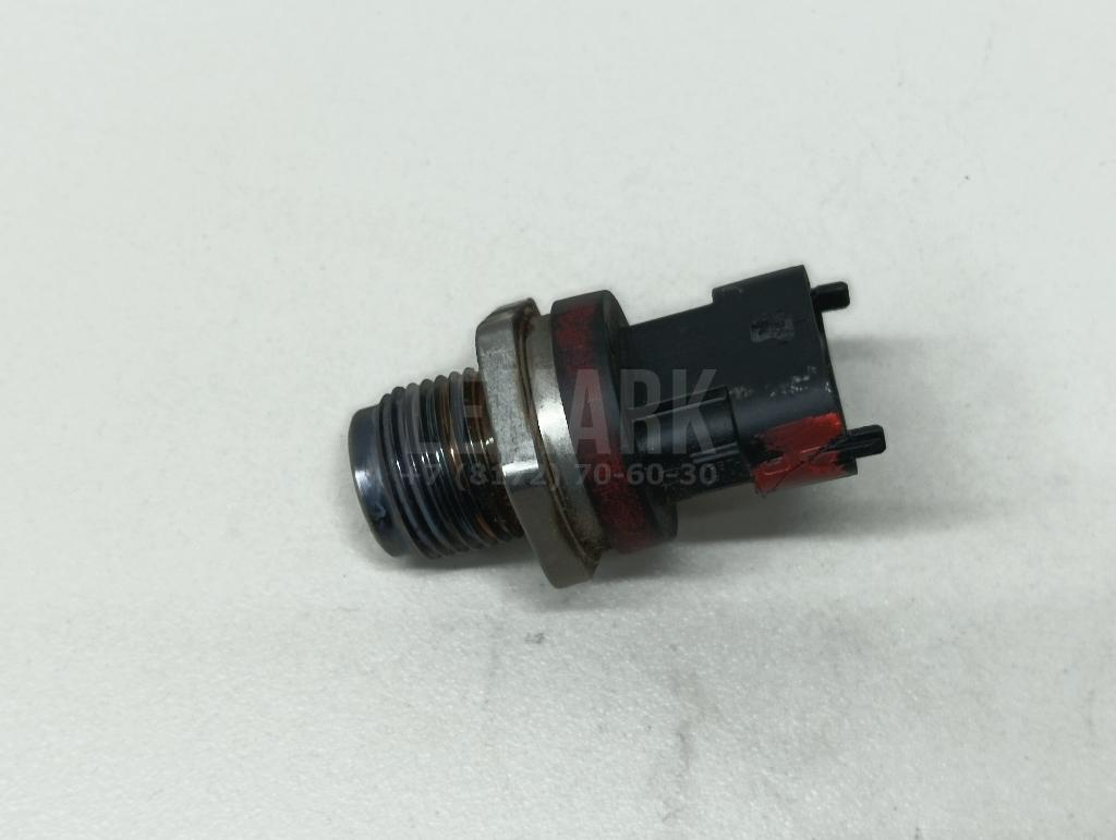 Датчик давления топлива 1663800Q0F Nissan