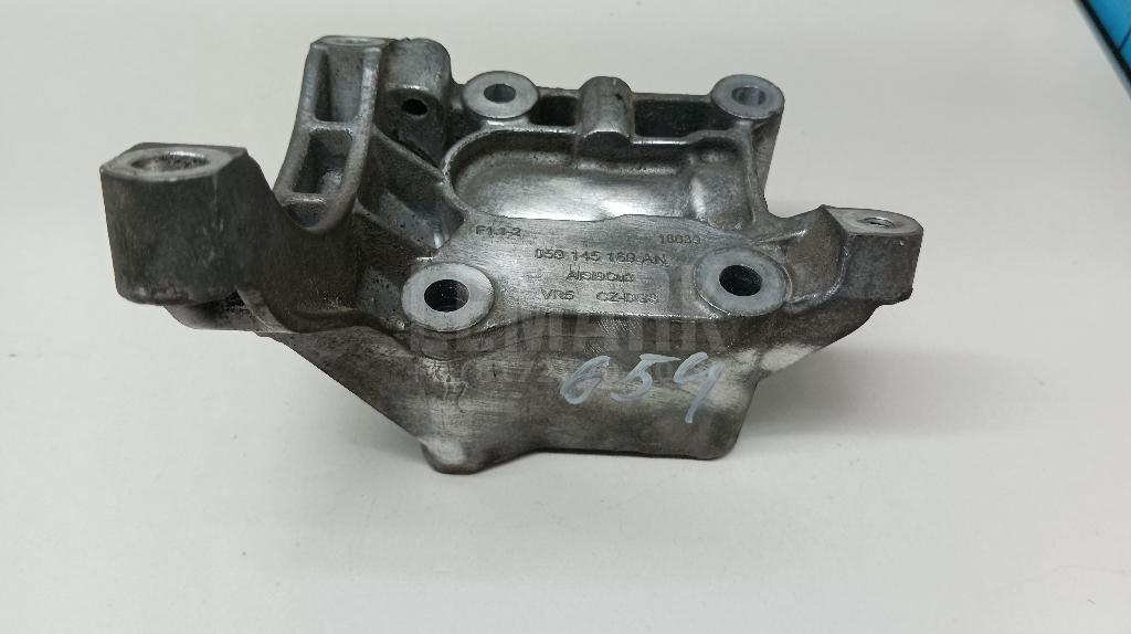 Кронштейн кондиционера 059145169AN VAG