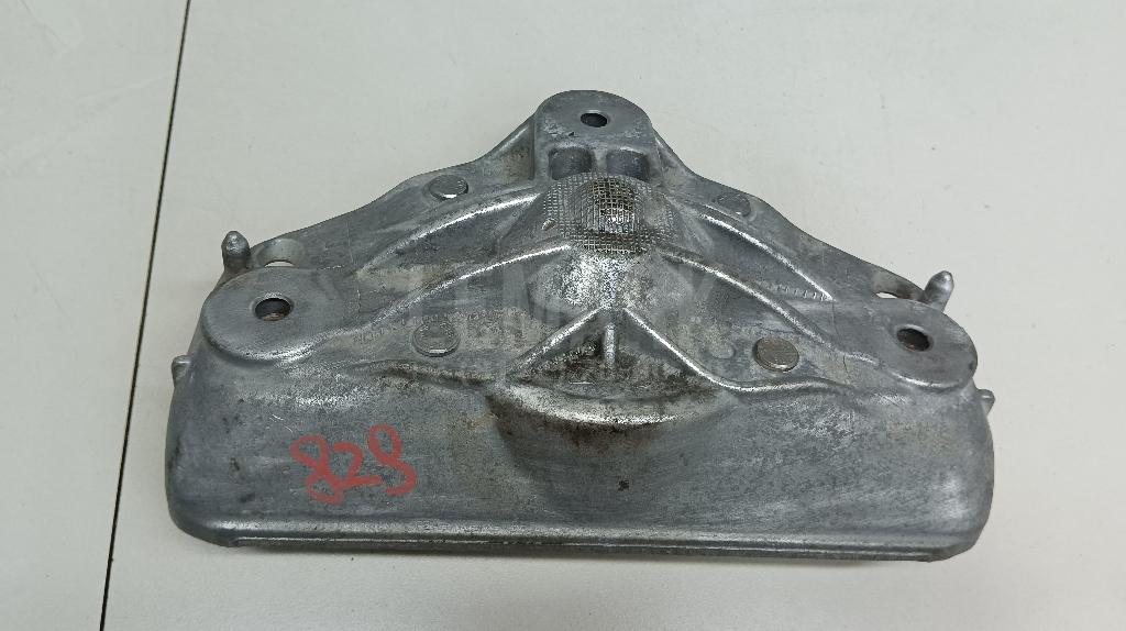 Кронштейн (п.п.к.) 7L0412391D VAG