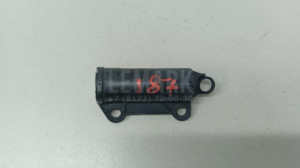 Демпфер бардачка 845483L000 Hyundai-Kia