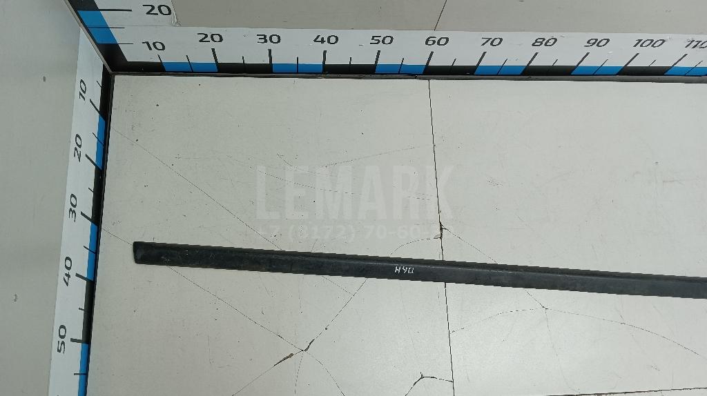 Накладка на порог (наружная) 1T0854932B VAG