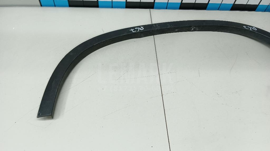 Накладка заднего крыла правого 5N0854820B9B9 VAG