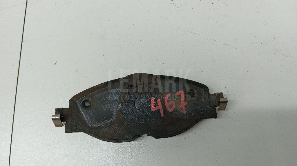 Колодки тормозные передние к-кт 5Q0698151D VAG