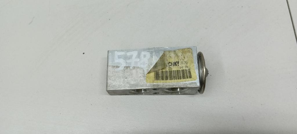 Клапан кондиционера 5Q0816679B VAG