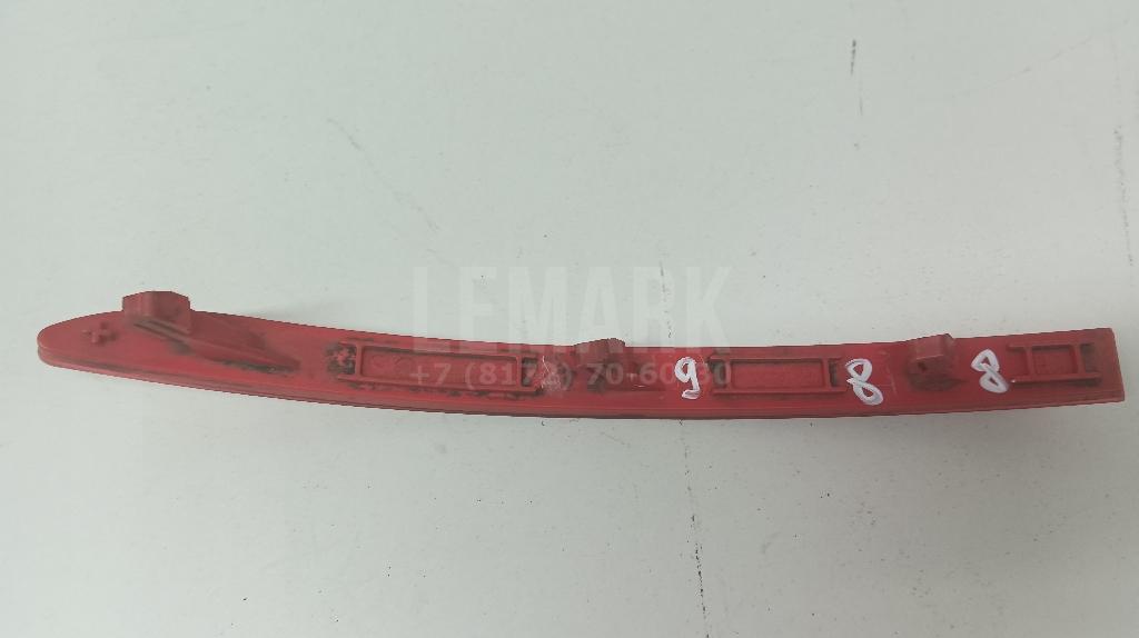 Отражатель в бампер задний левый 5N0945105 VAG