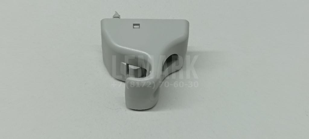 Крючок солнцезащитного козырька 8204121XKR02A Great Wall