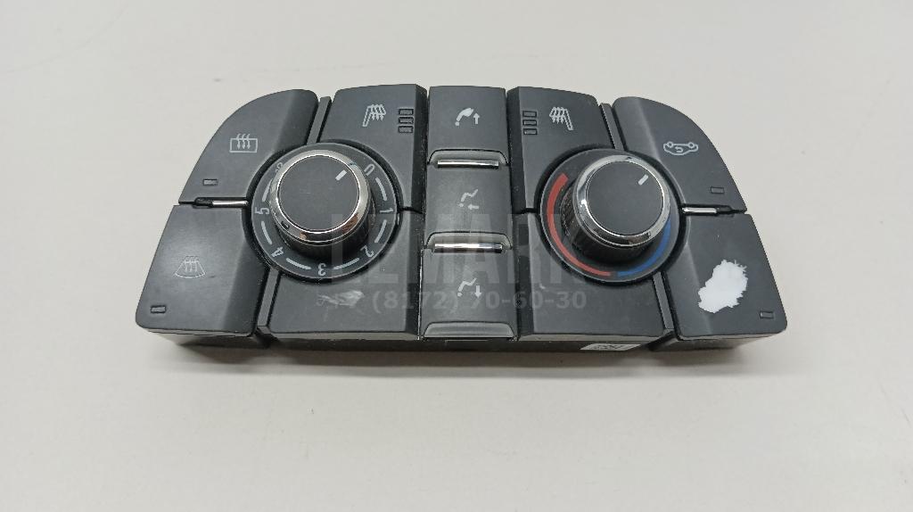 Блок управления отопителем 13337693 GM