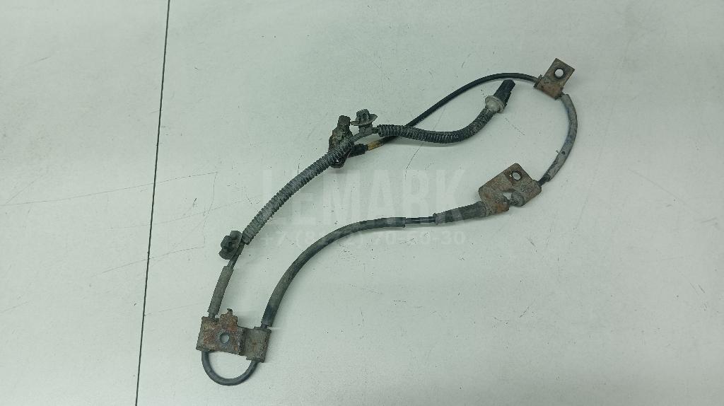 Датчик ABS передний правый 956702E310 Hyundai-Kia