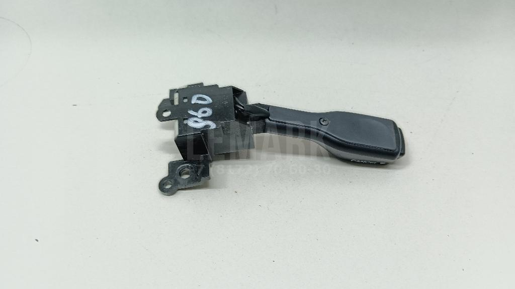 Переключатель круиз контроля 8463234011 Toyota