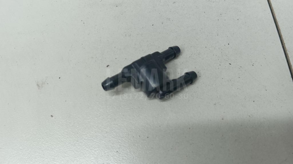 Тройник омывателя стекол 8532128020 Toyota