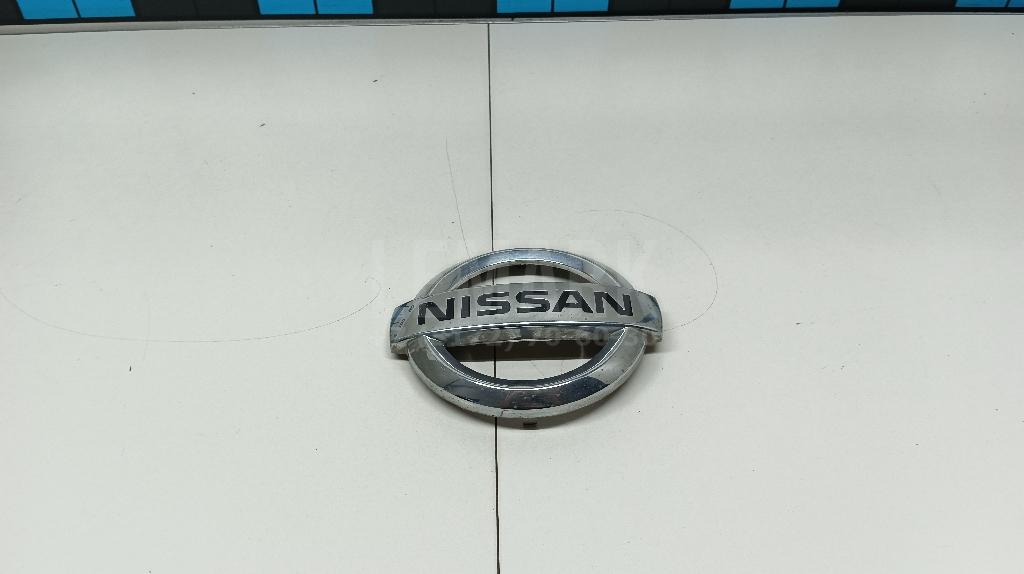 Эмблема 62890BR12A Nissan
